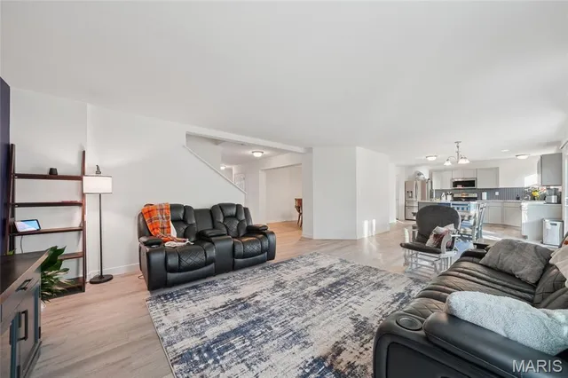 $440,000 | 424 Rock Ridge Road, Wentzville, MO 63385