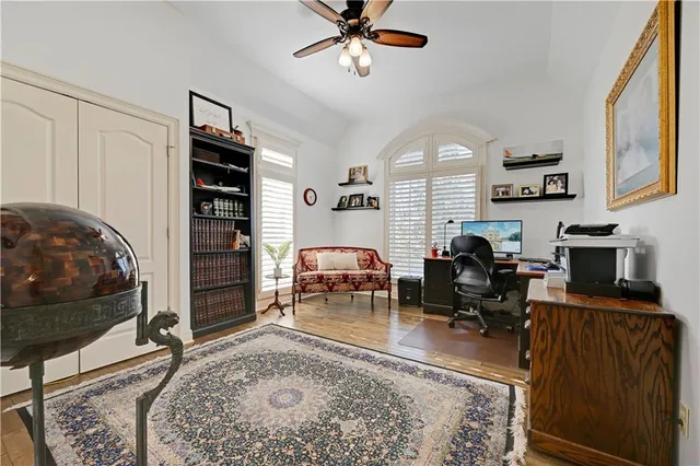 $1,285,000 | 14001 Nicklaus Drive, Overland Park, KS 66223