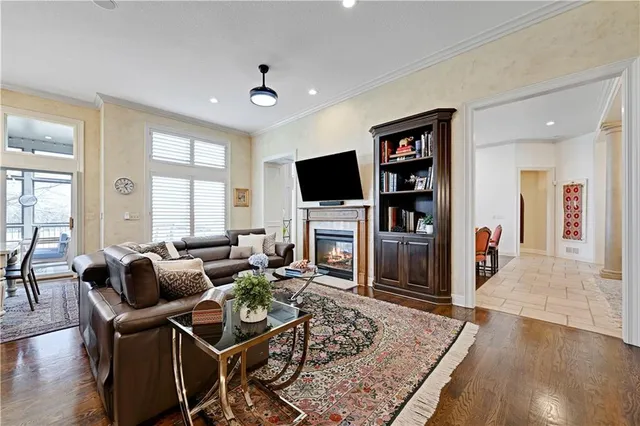 $1,285,000 | 14001 Nicklaus Drive, Overland Park, KS 66223