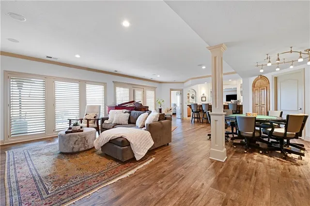 $1,285,000 | 14001 Nicklaus Drive, Overland Park, KS 66223