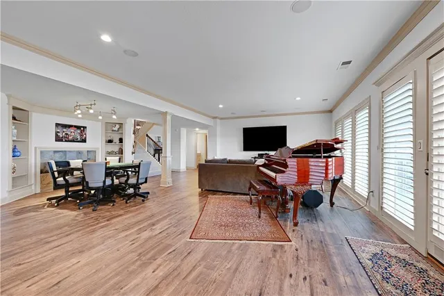 $1,285,000 | 14001 Nicklaus Drive, Overland Park, KS 66223
