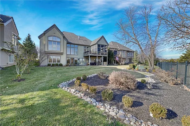 $1,285,000 | 14001 Nicklaus Drive, Overland Park, KS 66223