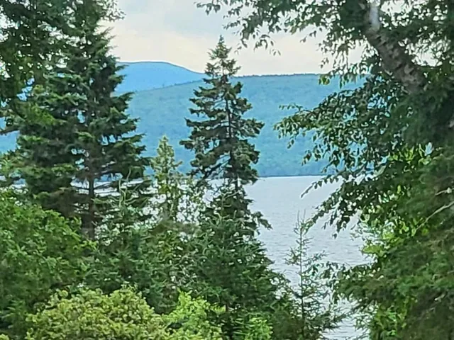 $649,900 | 110 Lakeside Lodges Road, Rangeley, ME 04970