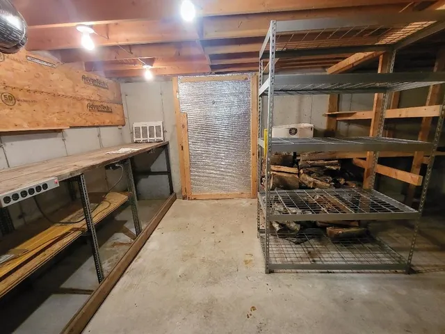 $649,900 | 110 Lakeside Lodges Road, Rangeley, ME 04970