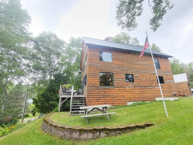 $649,900 | 110 Lakeside Lodges Road, Rangeley, ME 04970