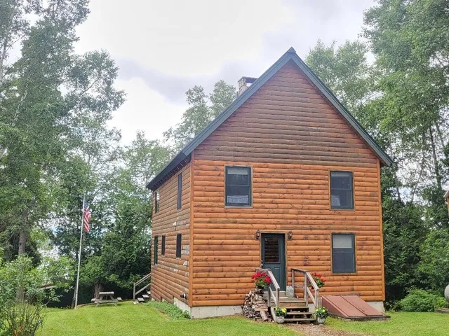 $649,900 | 110 Lakeside Lodges Road, Rangeley, ME 04970