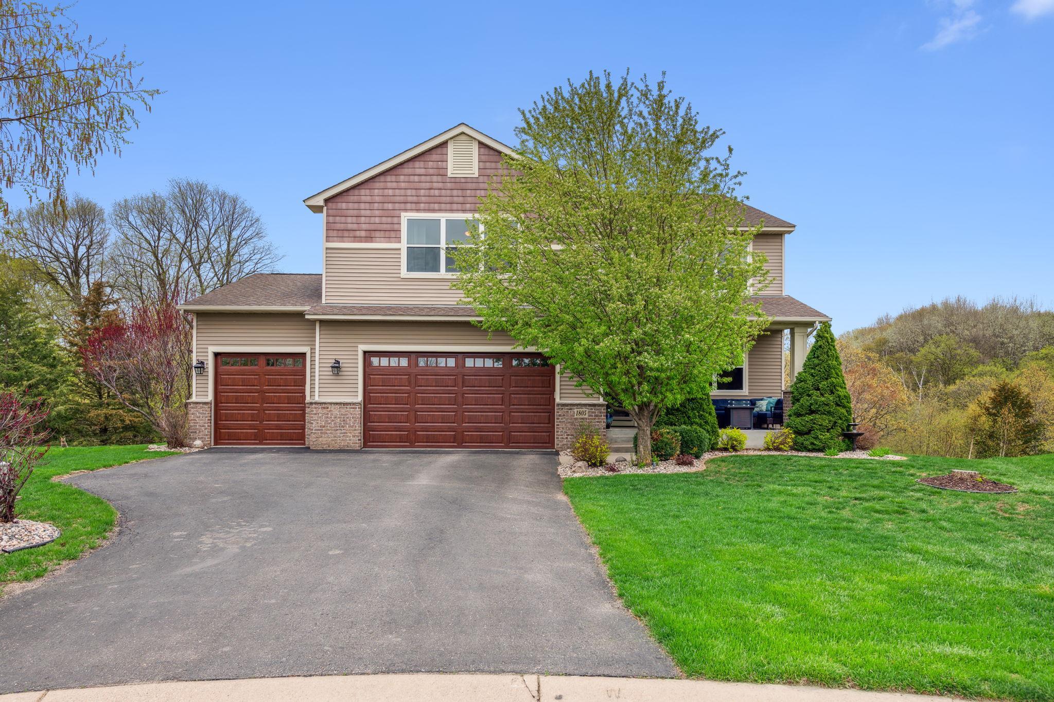 1805 Red Oak Ridge Carver, MN 55315 - Photo 1 of 34 Gallery Image 1