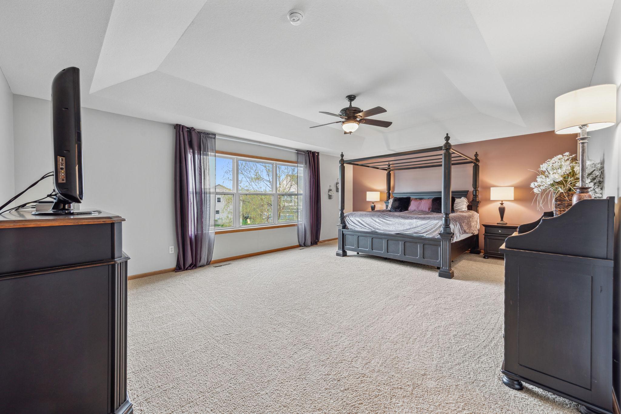 1805 Red Oak Ridge Carver, MN 55315 - Photo 18 of 34 Gallery Image 18