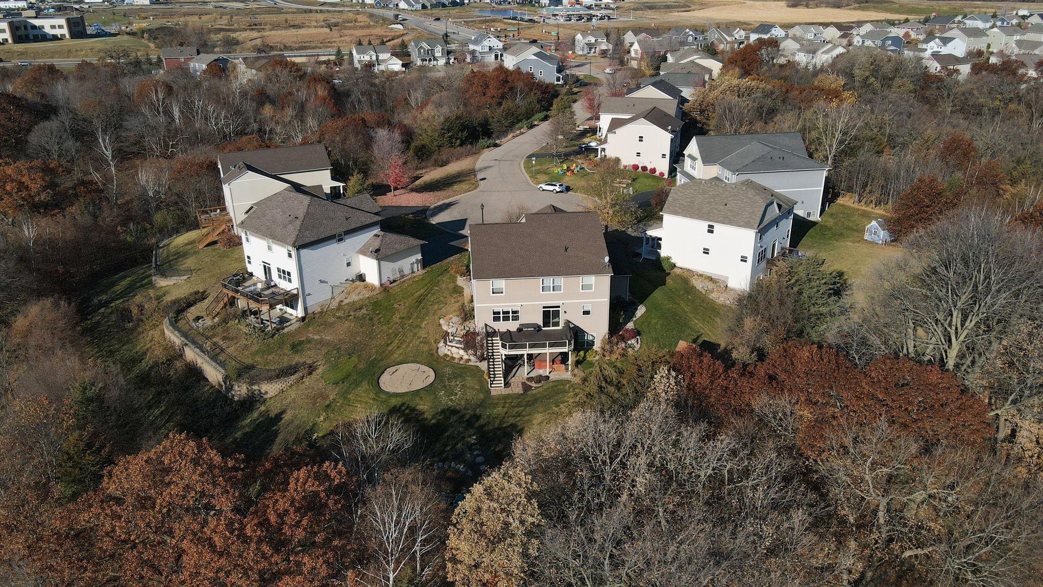 1805 Red Oak Ridge Carver, MN 55315 - Photo 2 of 34 Gallery Image 2