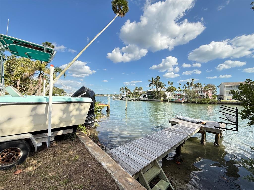 317 12th Avenue Indian Rocks Beach, FL 33785 - Photo 9 of 31