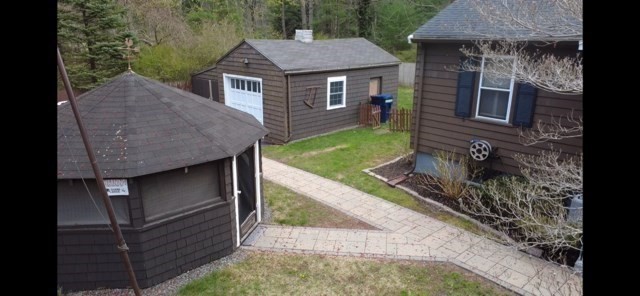 4 Summit Street Waltham, MA 02451 - Photo 19 of 22 a front view of a house with garden