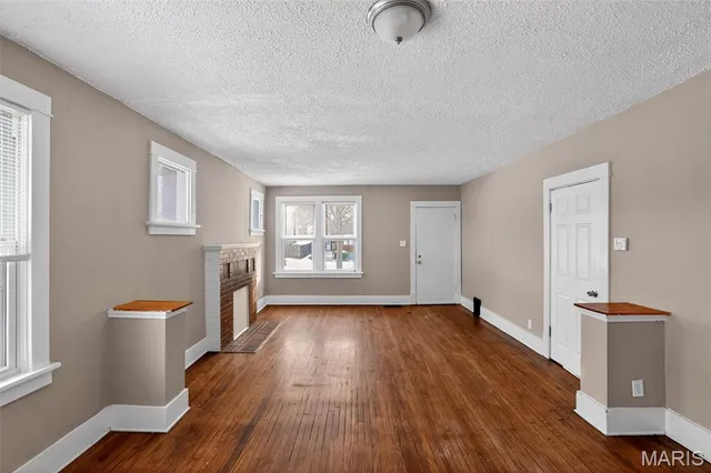 $119,900 | 8305 Garfield Avenue, St. Louis, MO 63114