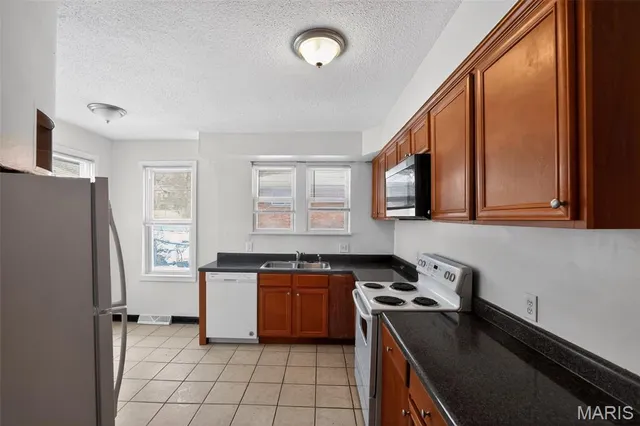 $119,900 | 8305 Garfield Avenue, St. Louis, MO 63114