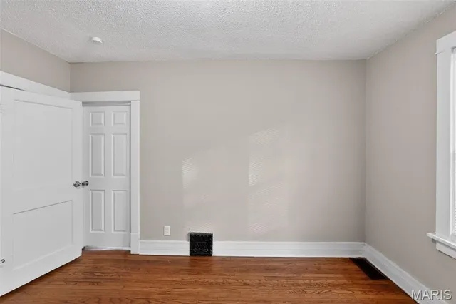 $109,900 | 8305 Garfield Avenue, St. Louis, MO 63114