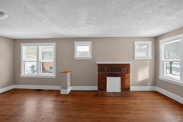 $119,900 | 8305 Garfield Avenue, St. Louis, MO 63114