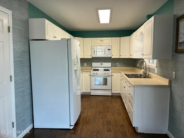 $2,000 | 3825 C Street Southeast, Bolivia, NC 28422