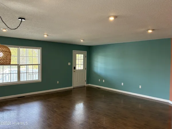 $2,000 | 3825 C Street Southeast, Bolivia, NC 28422