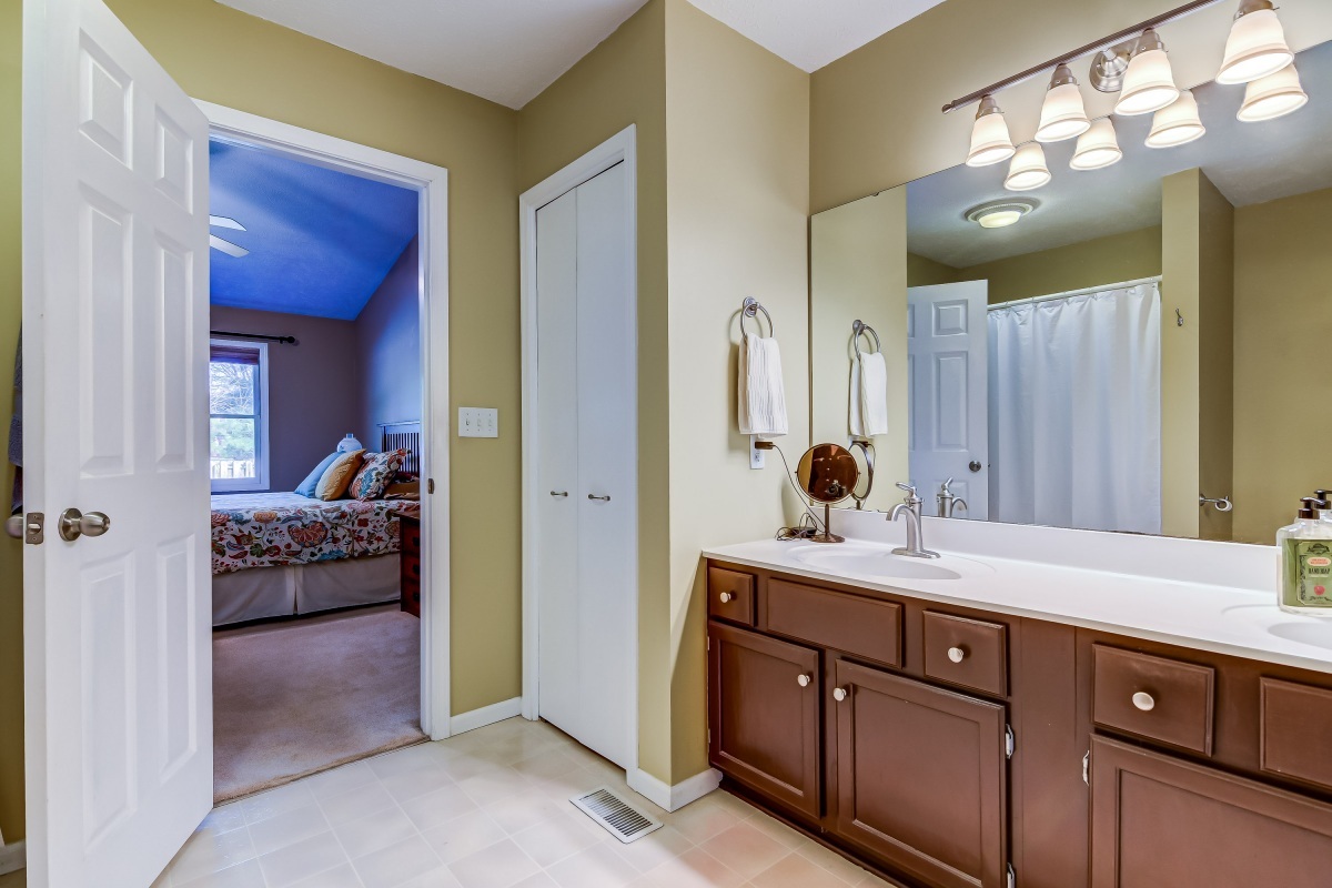 3325 Blueberry Lane Springfield, IL 62711 - Photo 24 of 36 Gallery Image 24