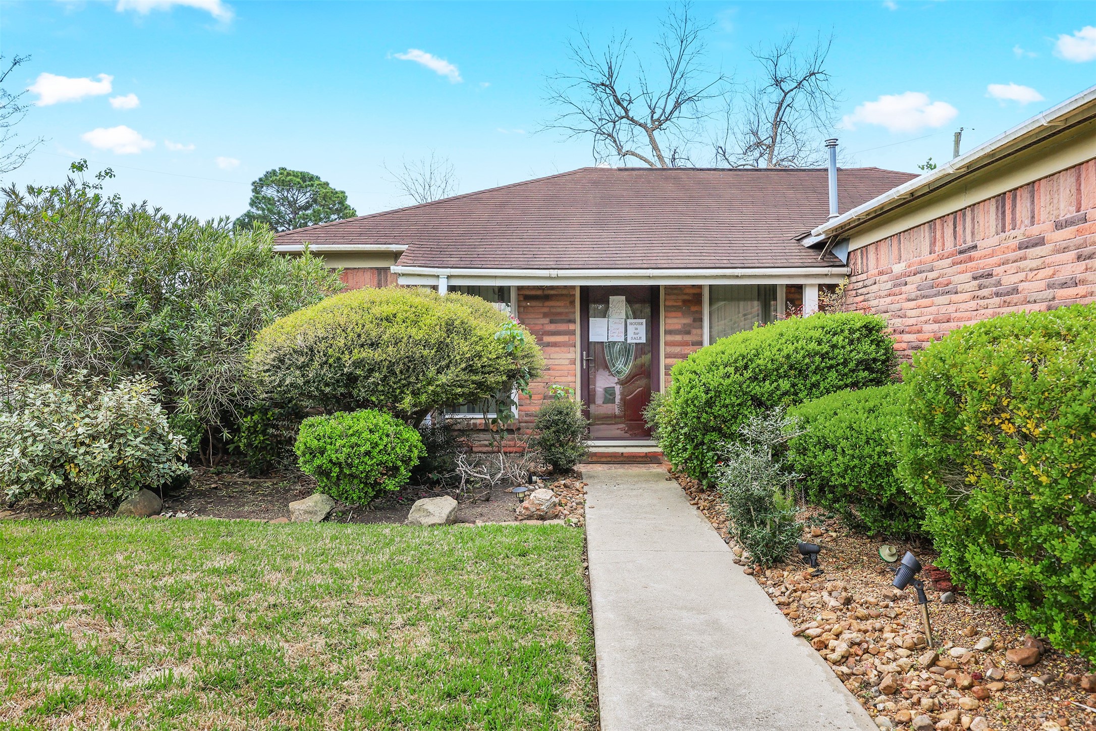 5405 Hazel Street Baytown, TX 77521 - Photo 4 of 19