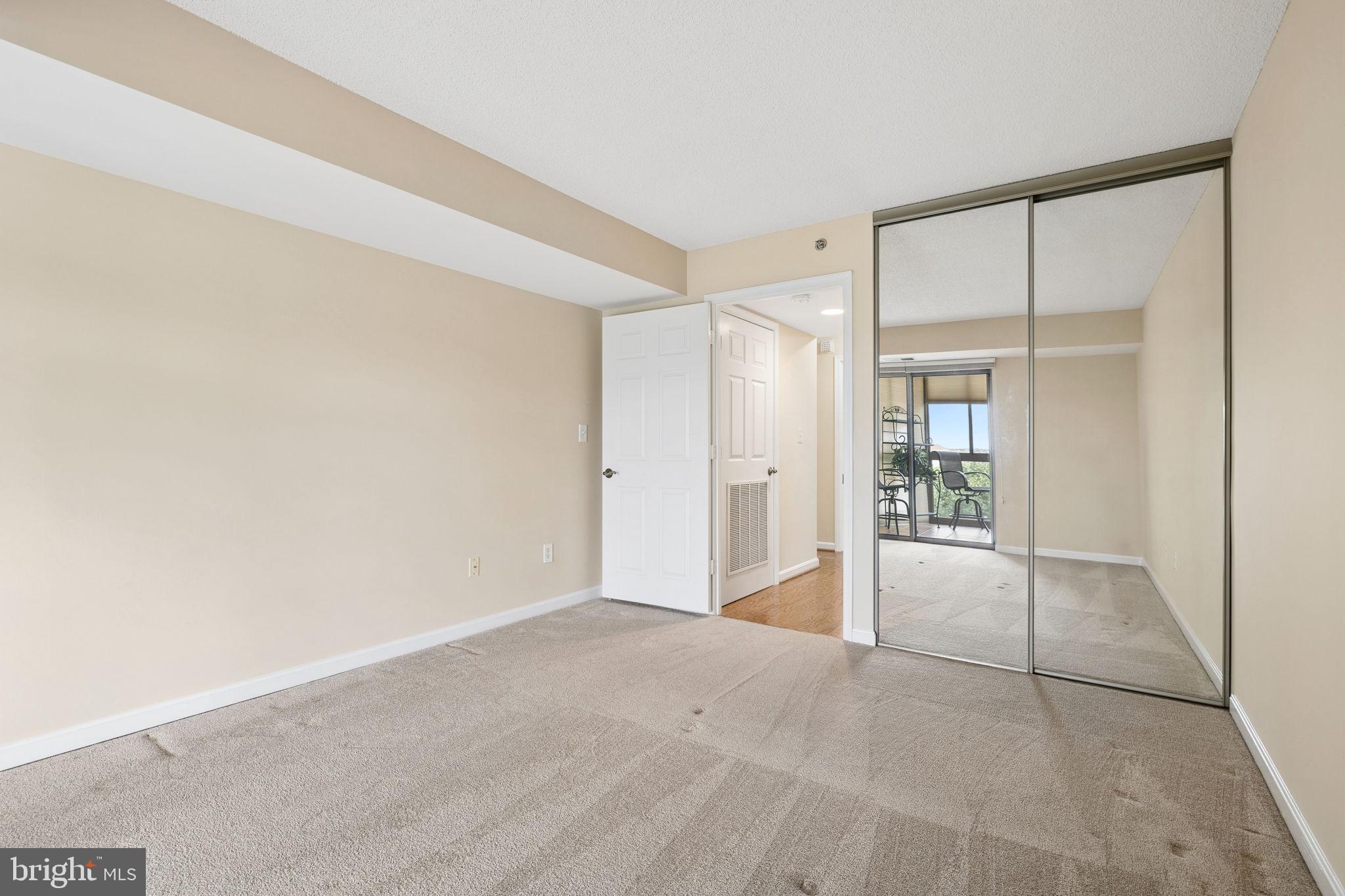 19385 Cypress Ridge Terrace, Unit 317 Leesburg, VA 20176 - Photo 28 of 34