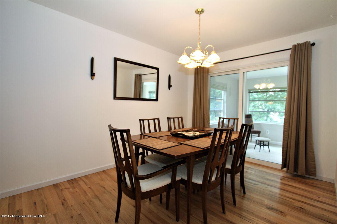 39 Chesapeake Road Manalapan, NJ 07726 - Photo 5 of 26 IMG_0761