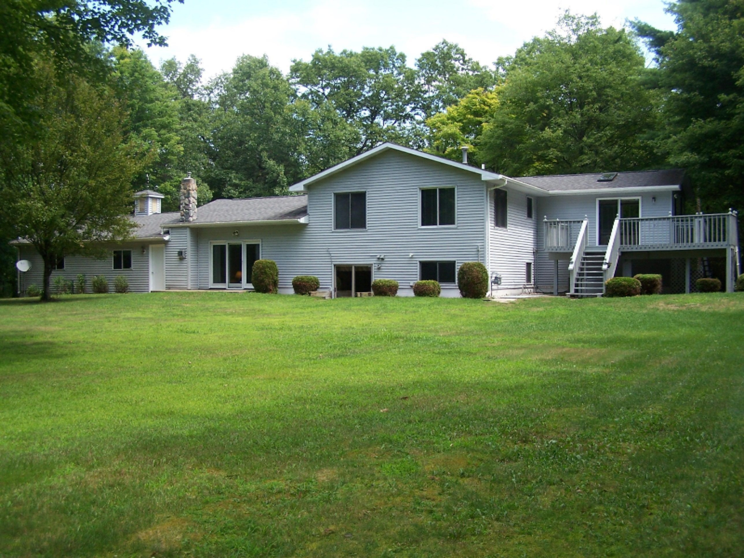 2103 North Peterson Road Muskegon, MI 49445 - Photo 29 of 38 101_0252