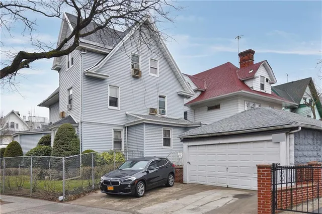 $1,700,000 | 69 Rugby Road | Caton Park