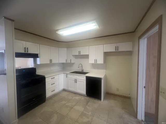 $209,900 | 1213 Maplewood Drive, Kokomo, IN 46902