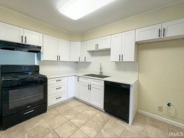 $209,900 | 1213 Maplewood Drive, Kokomo, IN 46902