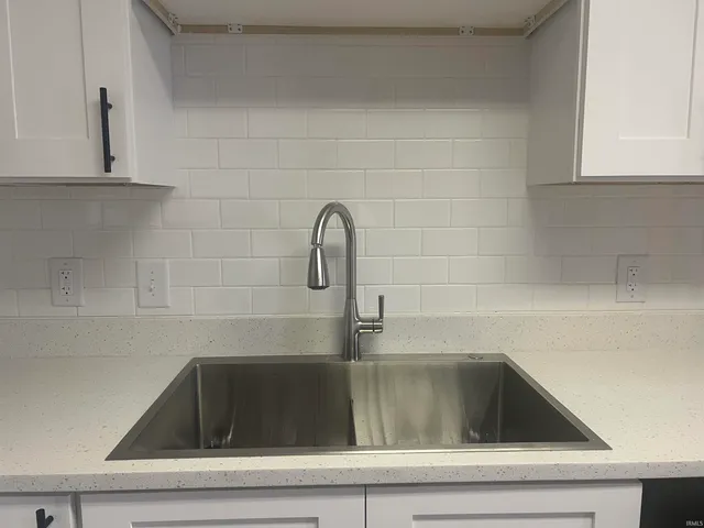 $209,900 | 1213 Maplewood Drive, Kokomo, IN 46902