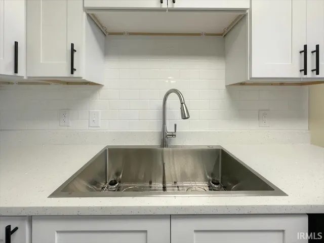 $209,900 | 1213 Maplewood Drive, Kokomo, IN 46902