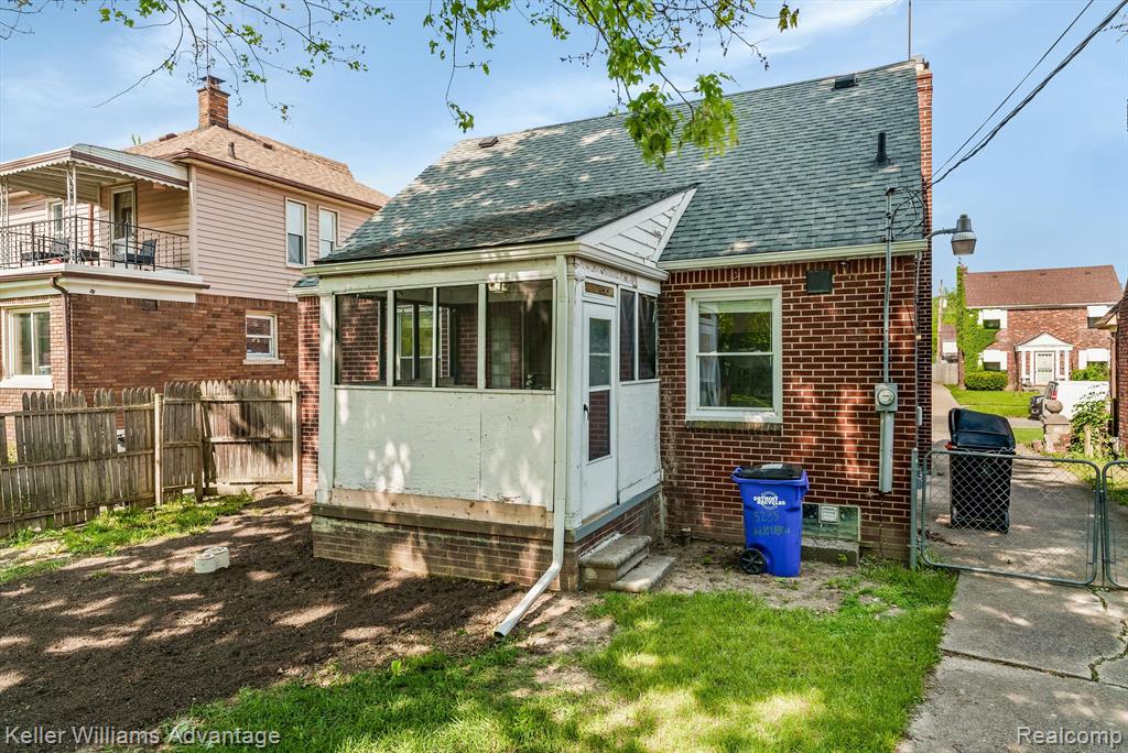 5285 Audubon Road Detroit, MI 48224 - Photo 18 of 24