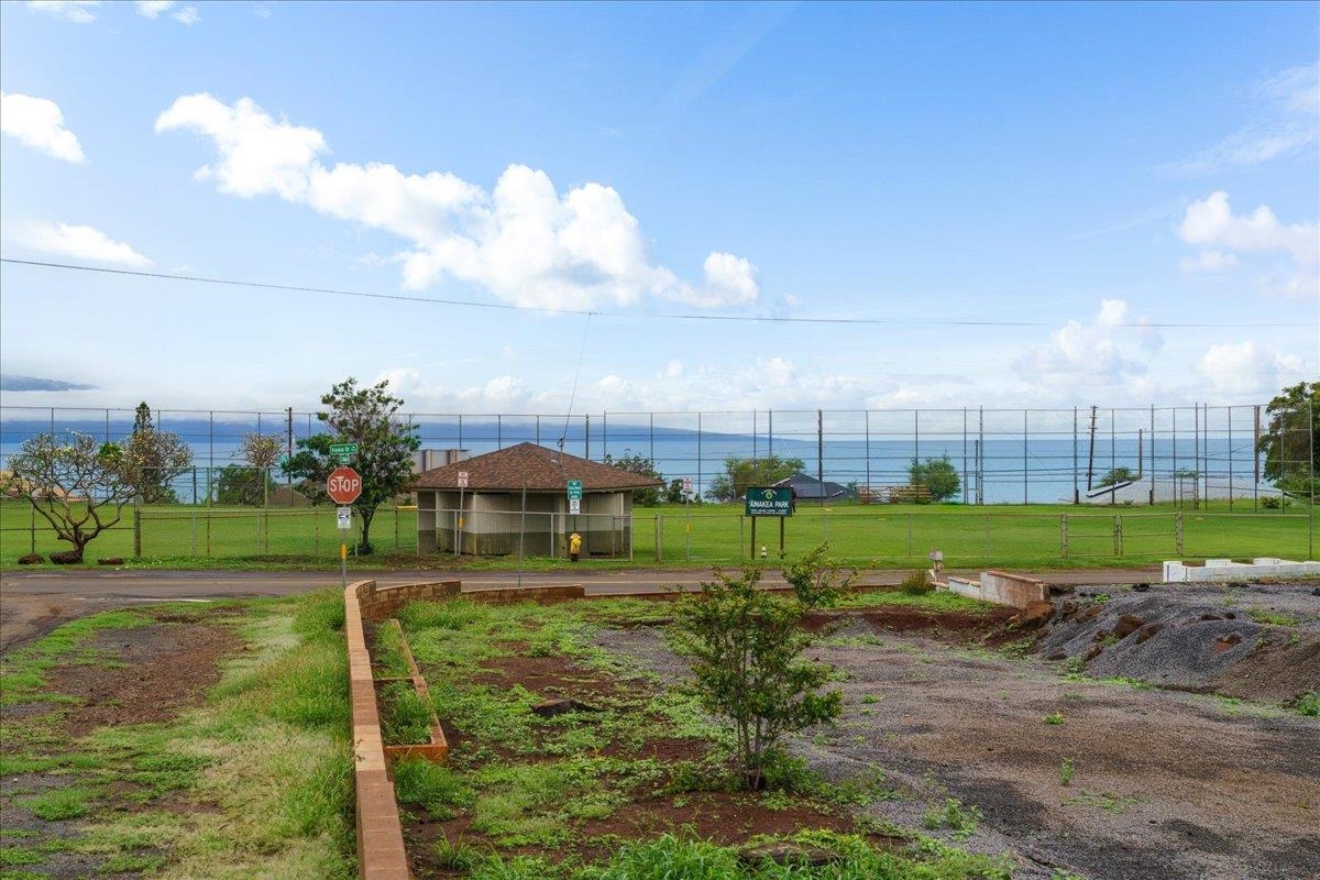1560 Ainakea Road Lahaina, HI 96761 - Photo 16 of 25 a view of a park