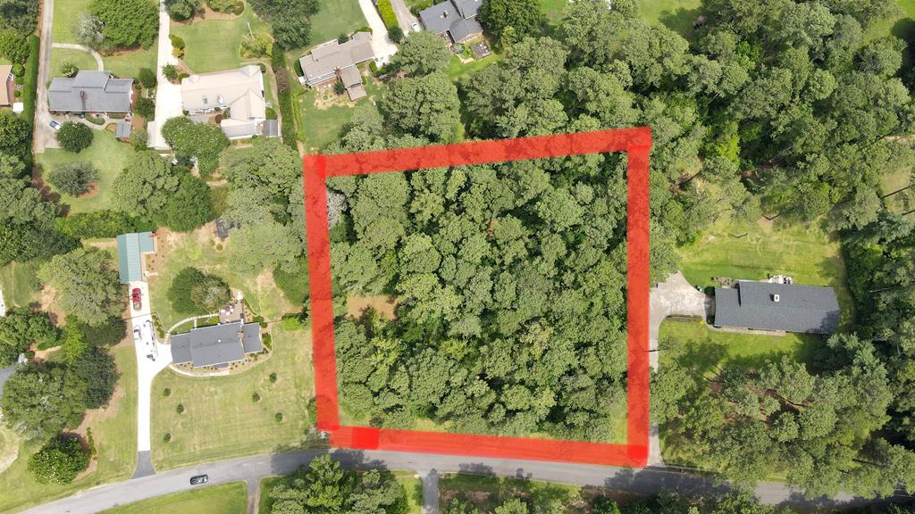 307 Hunting Road Greenwood, SC 29646 - Photo 1 of 5 Gallery Image 1