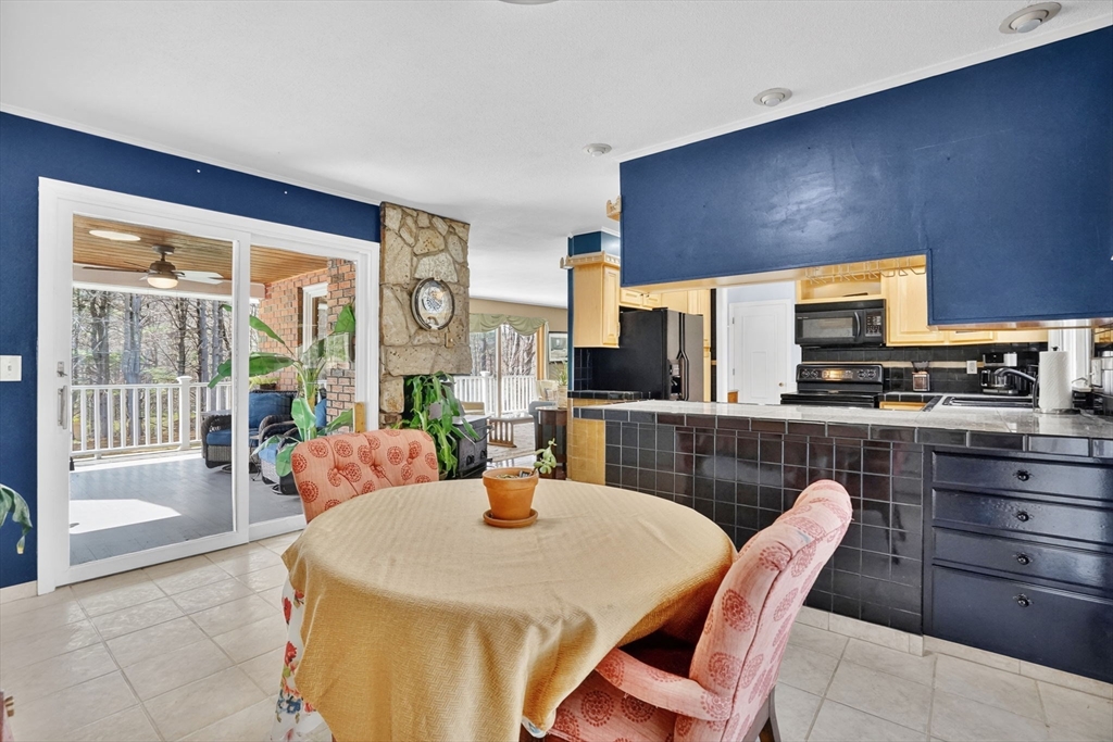 80 Russellville Road Southampton, MA 01073 - Photo 14 of 42