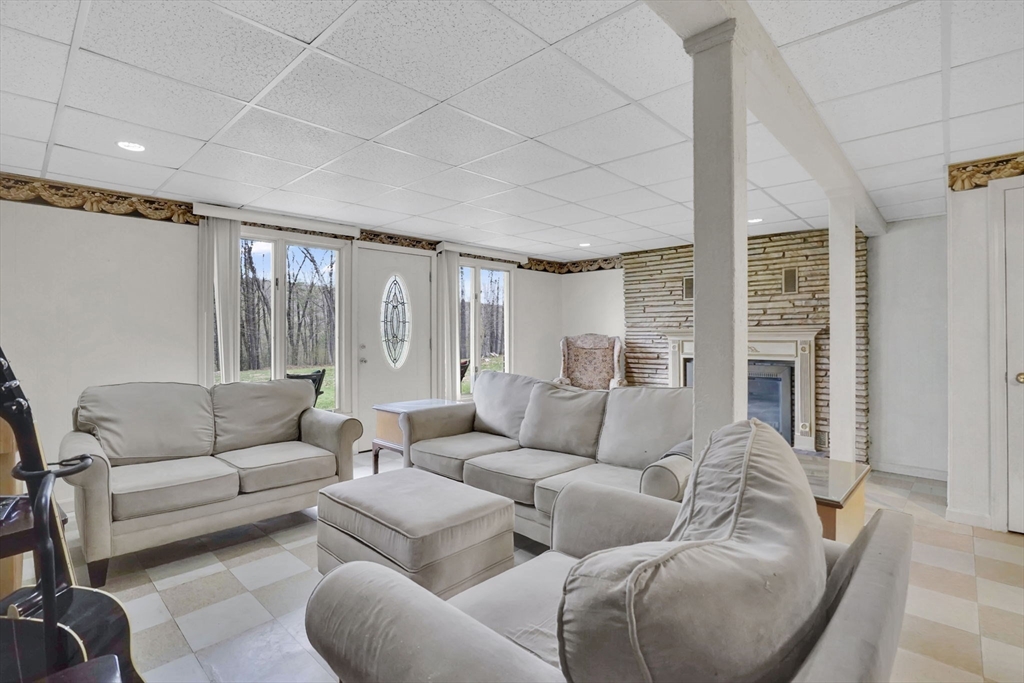 80 Russellville Road Southampton, MA 01073 - Photo 28 of 42