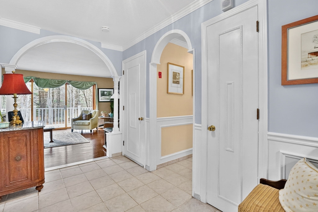 80 Russellville Road Southampton, MA 01073 - Photo 5 of 42