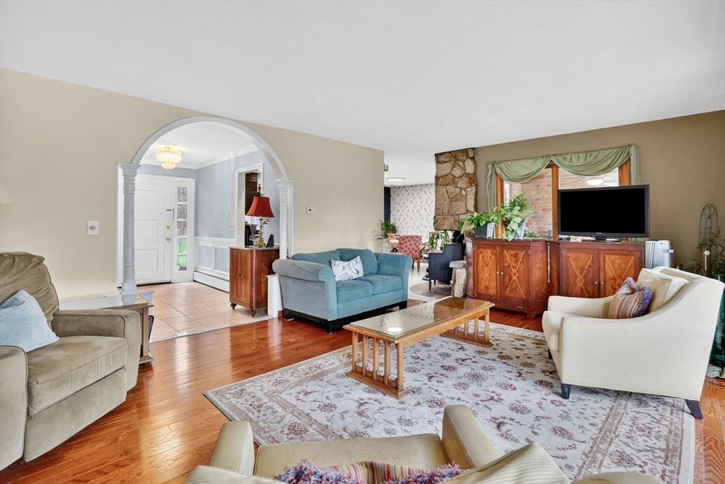 80 Russellville Road Southampton, MA 01073 - Photo 6 of 42