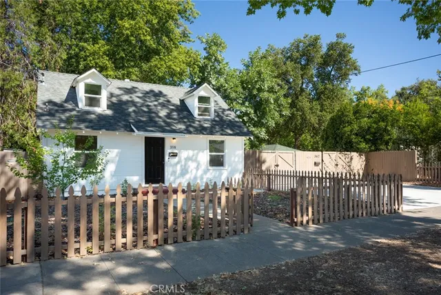 $549,999 | 358 East 12th Street, Chico, CA 95928
