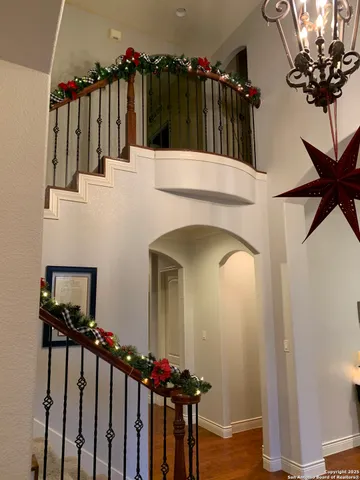 a view of a entryway