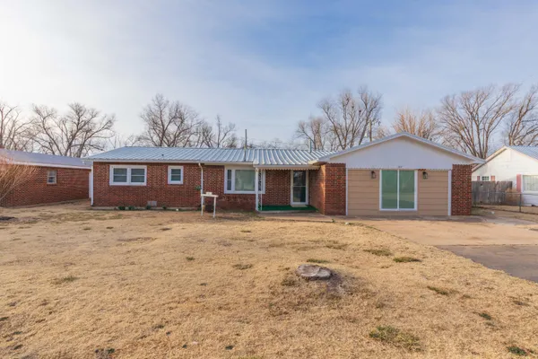 $175,000 | 217 West Thut Street, Pampa, TX 79065