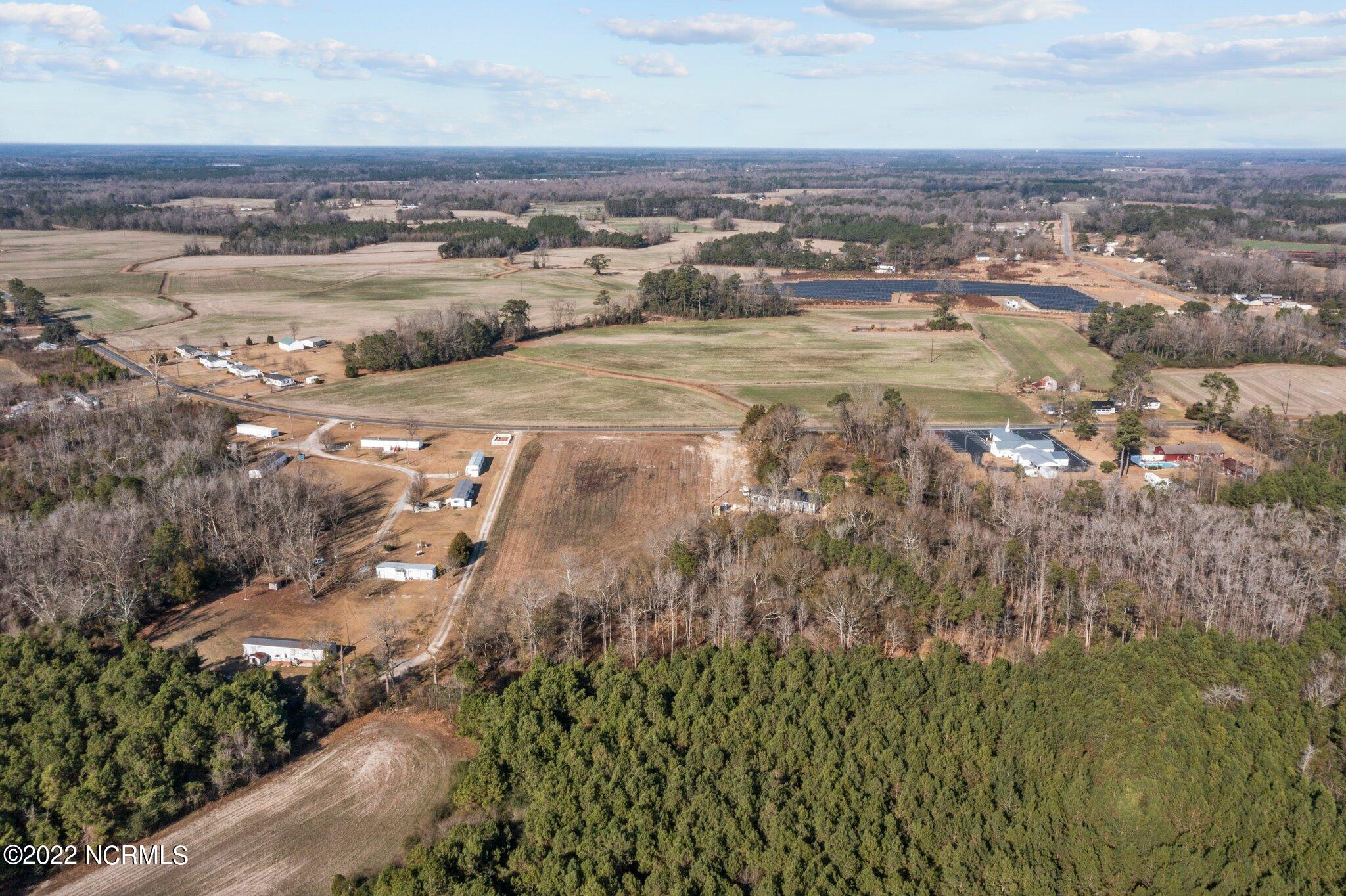 436 Ludie Brown Road Chinquapin, NC 28521 - Photo 11 of 22 12-web-or-mls-DJI_0996