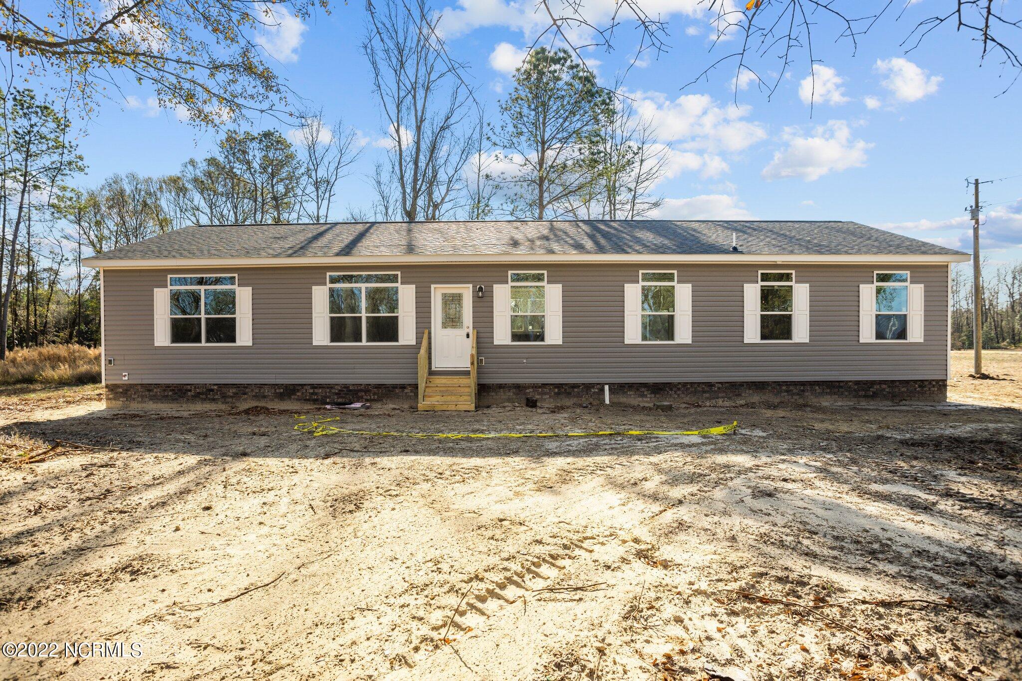 436 Ludie Brown Road Chinquapin, NC 28521 - Photo 2 of 22 15-web-or-mls-DSC08557