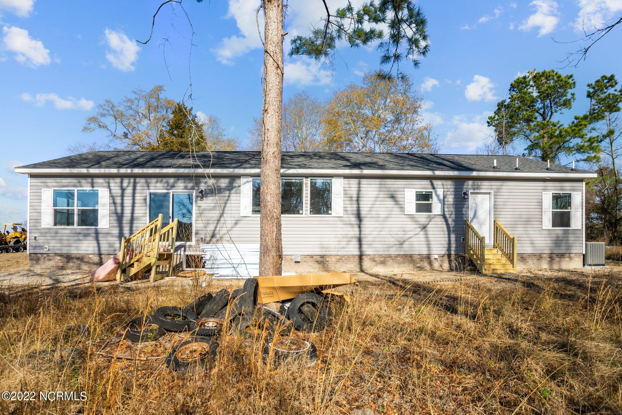 436 Ludie Brown Road Chinquapin, NC 28521 - Photo 7 of 22 20-web-or-mls-DSC08562