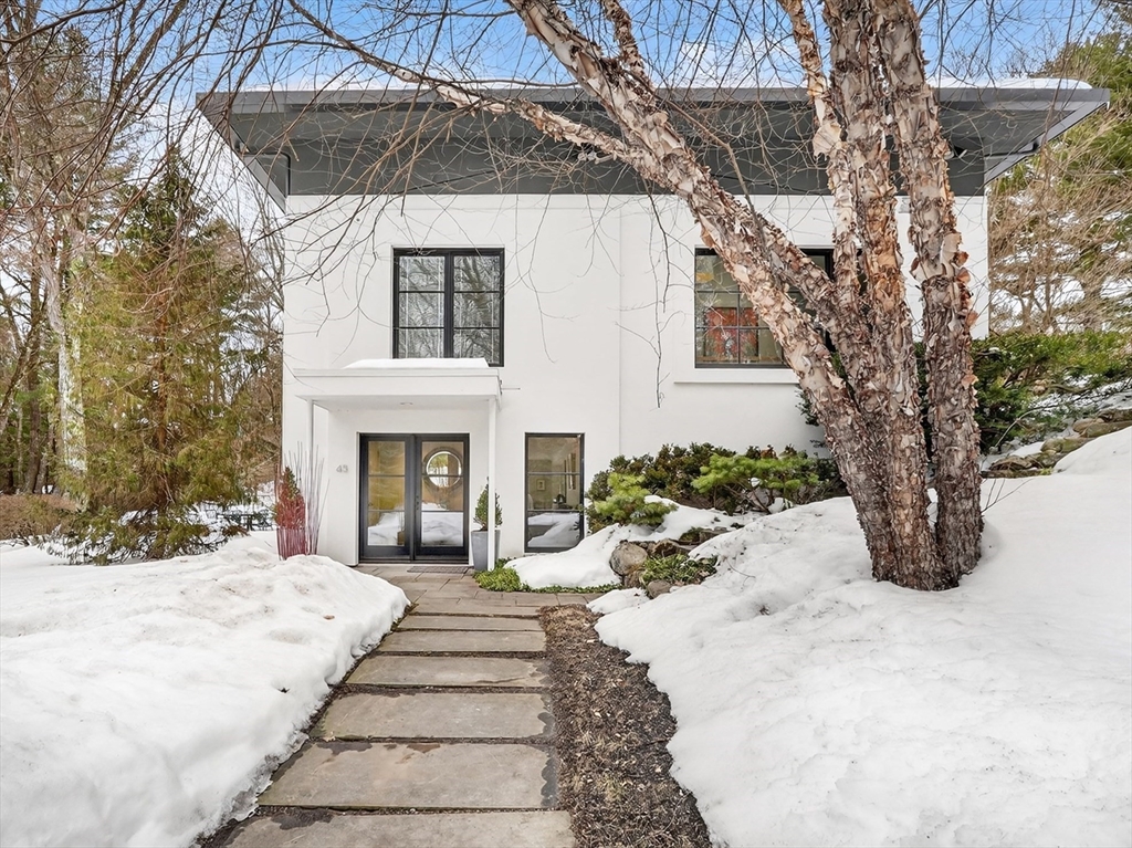 45 Weston Road Lincoln, MA 01773 - Photo 1 of 39 Gallery Image 1