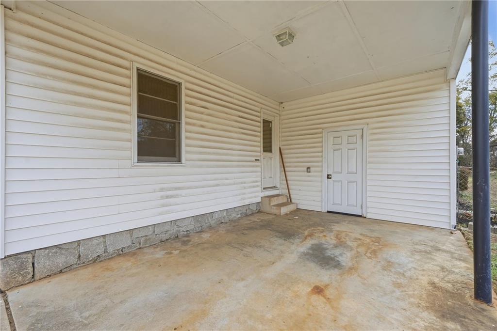 1655 Lucelle Avenue Southwest Stone Mountain, GA 30087 - Photo 32 of 42