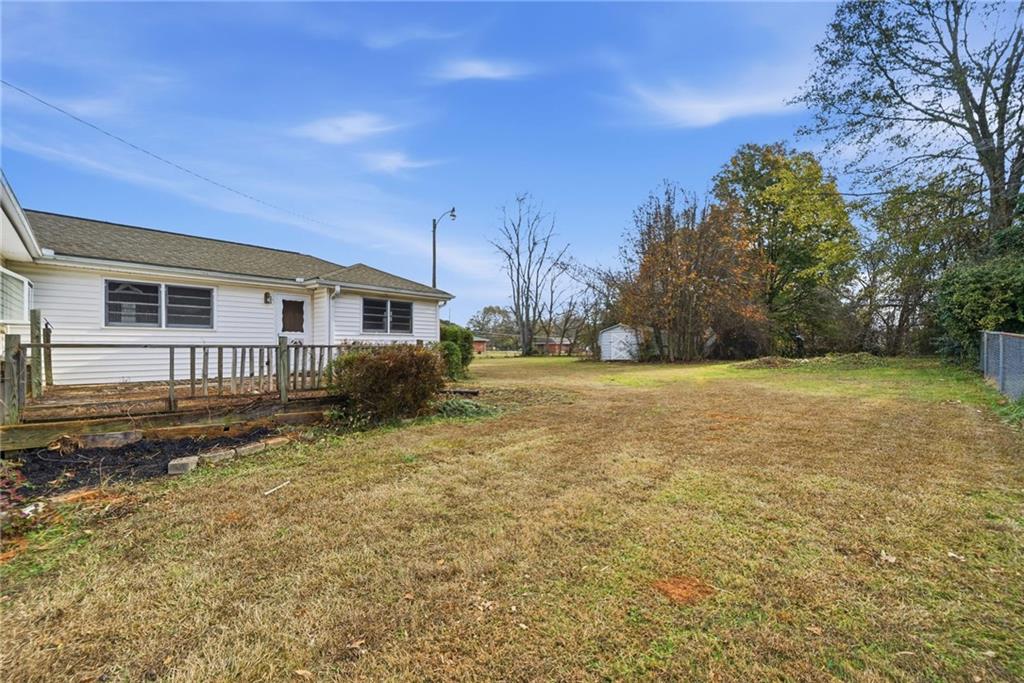 1655 Lucelle Avenue Southwest Stone Mountain, GA 30087 - Photo 35 of 42