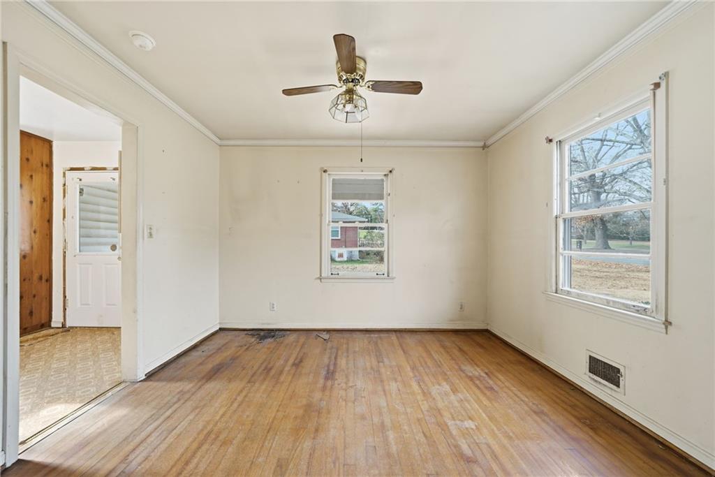 1655 Lucelle Avenue Southwest Stone Mountain, GA 30087 - Photo 5 of 42