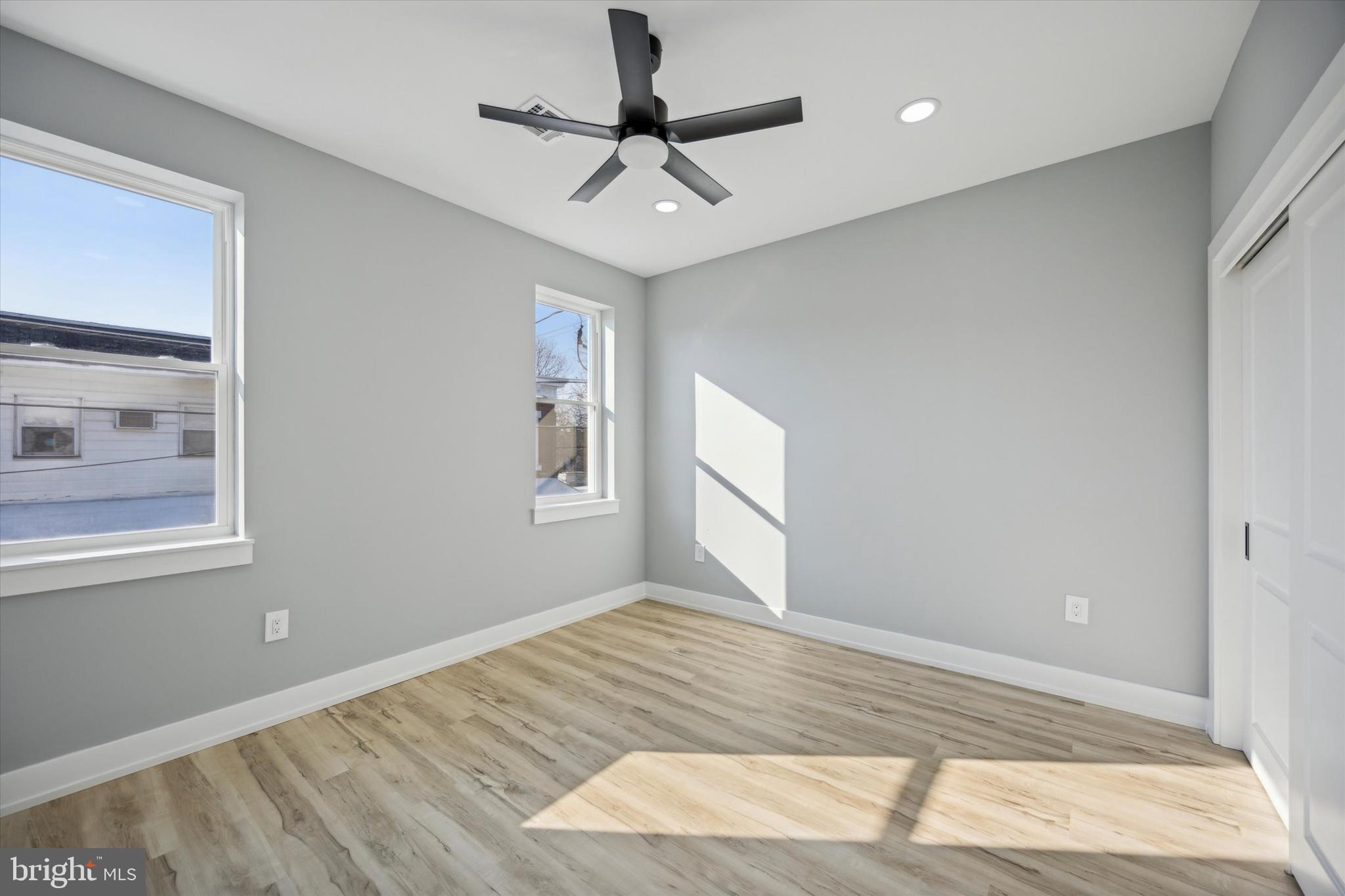 451 Fitzgerald Street Philadelphia, PA 19148 - Photo 14 of 25 Main Front Bedroom 1