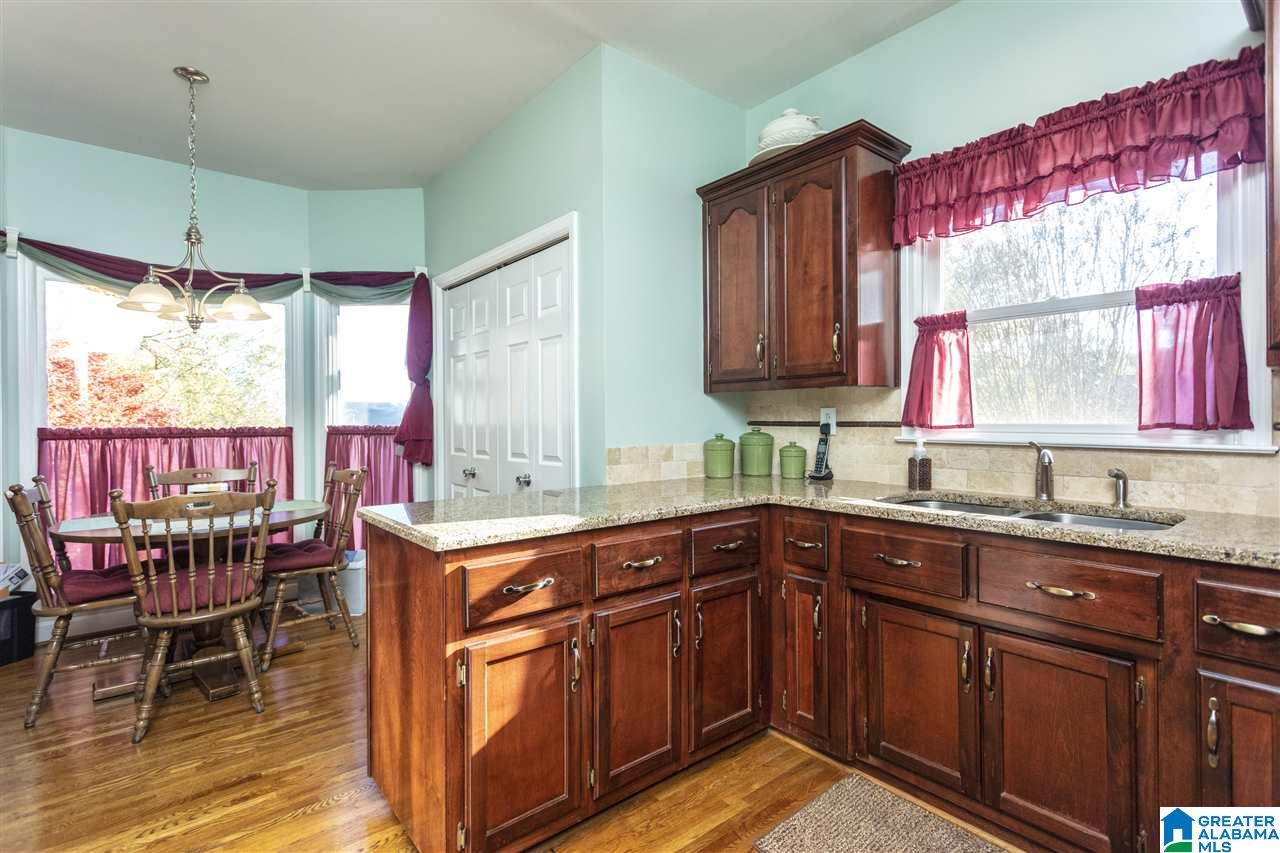 4041 South Shades Crest Road Birmingham, AL 35244 - Photo 11 of 45